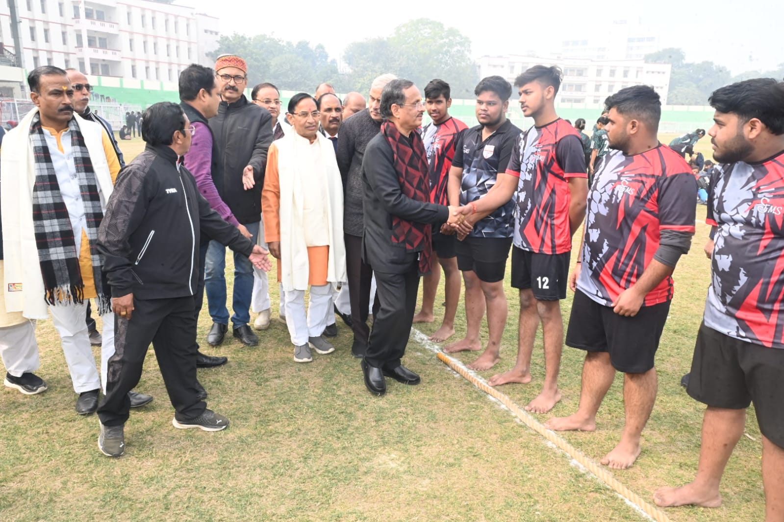 डा दिनेश शर्मा