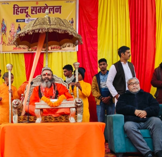 सीखड़ में हिन्दू समाज सम्मेलन में काशी सुमेरु पीठ के पीठाधीश्वर जगदगुरू शंकराचार्य नरेंद्रानंद सरस्वती जी महाराज। सीखड़ में हिन्दू समाज सम्मेलन में काशी सुमेरु पीठ के पीठाधीश्वर जगदगुरू शंकराचार्य नरेंद्रानंद सरस्वती जी महाराज।