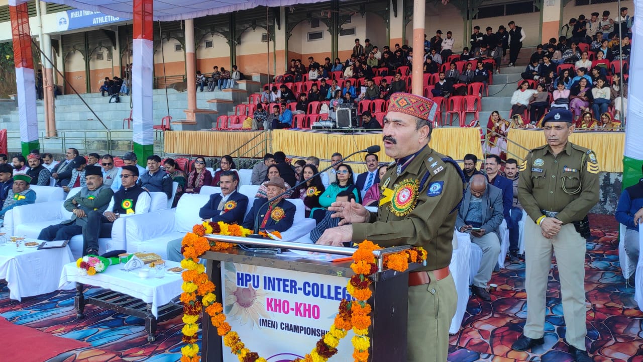 खिलाड़ियों और अन्य विद्यार्थियों को चिट्टे का विरोध करने की शपथ भी दिलाई