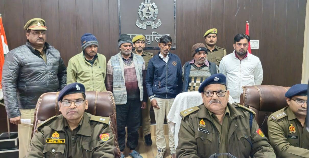 प्रतिबंधित कोडिंन सिरप बरामद प्रतिबंधित कोडिंन सिरप बरामद
