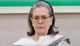 सोनिया गांधी (फाइल फोटो) सोनिया गांधी (फाइल फोटो)