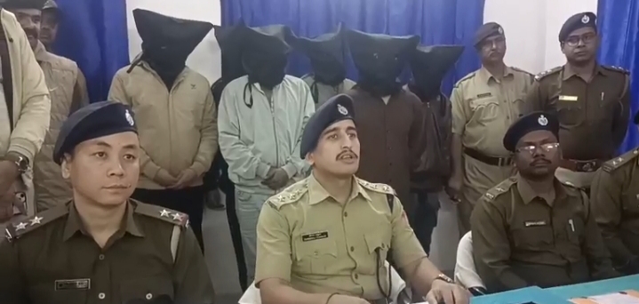 खड़गपुर पुलिस की बड़ी कार्रवाई