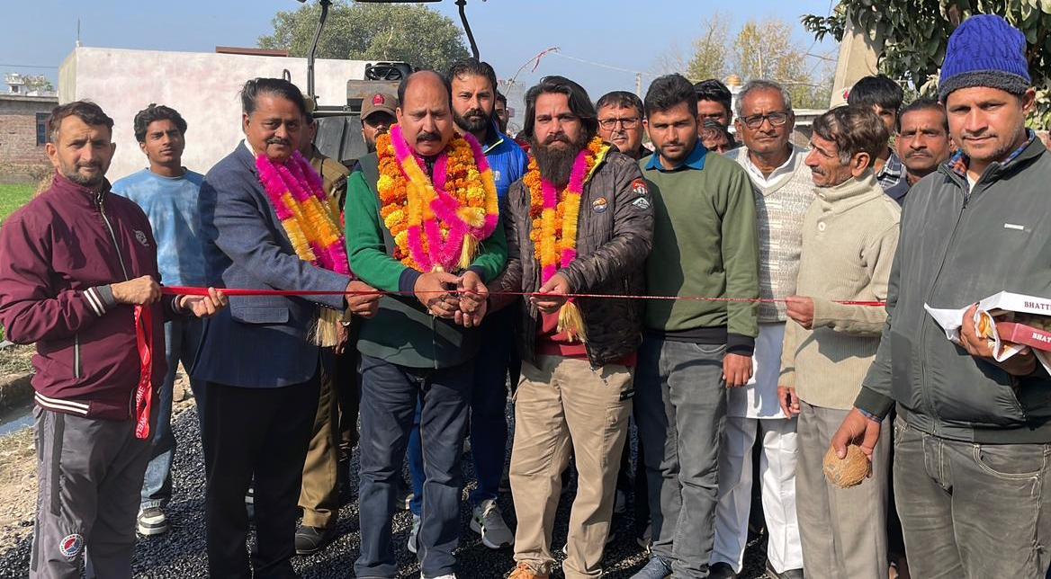 विधायक डॉ. राजीव भगत ने बिश्नाह में 49 लाख रुपये के विकास कार्यों का शुभारंभ किया