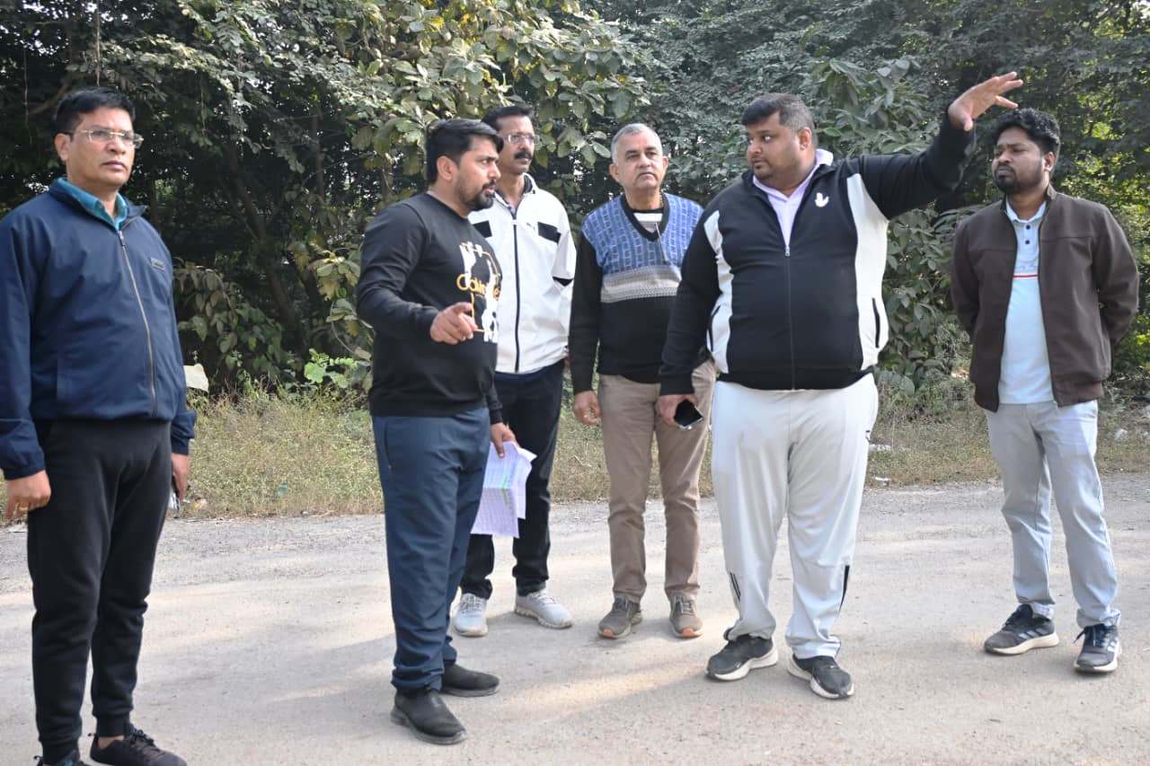 जिला चिकित्सालय में प्रगतिरत व प्रस्तावित कार्यो की कार्यप्रगति में तेजी लाकर समयसीमा में कार्यो को पूरा कराएं - आयुक्त जिला चिकित्सालय में प्रगतिरत व प्रस्तावित कार्यो की कार्यप्रगति में तेजी लाकर समयसीमा में कार्यो को पूरा कराएं - आयुक्त