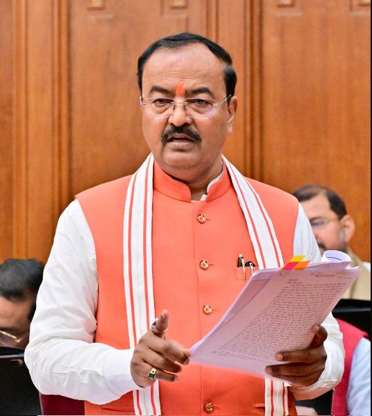 विधान परिषद में वंदेमातरम पर बोलते केशव प्रसाद मौर्य