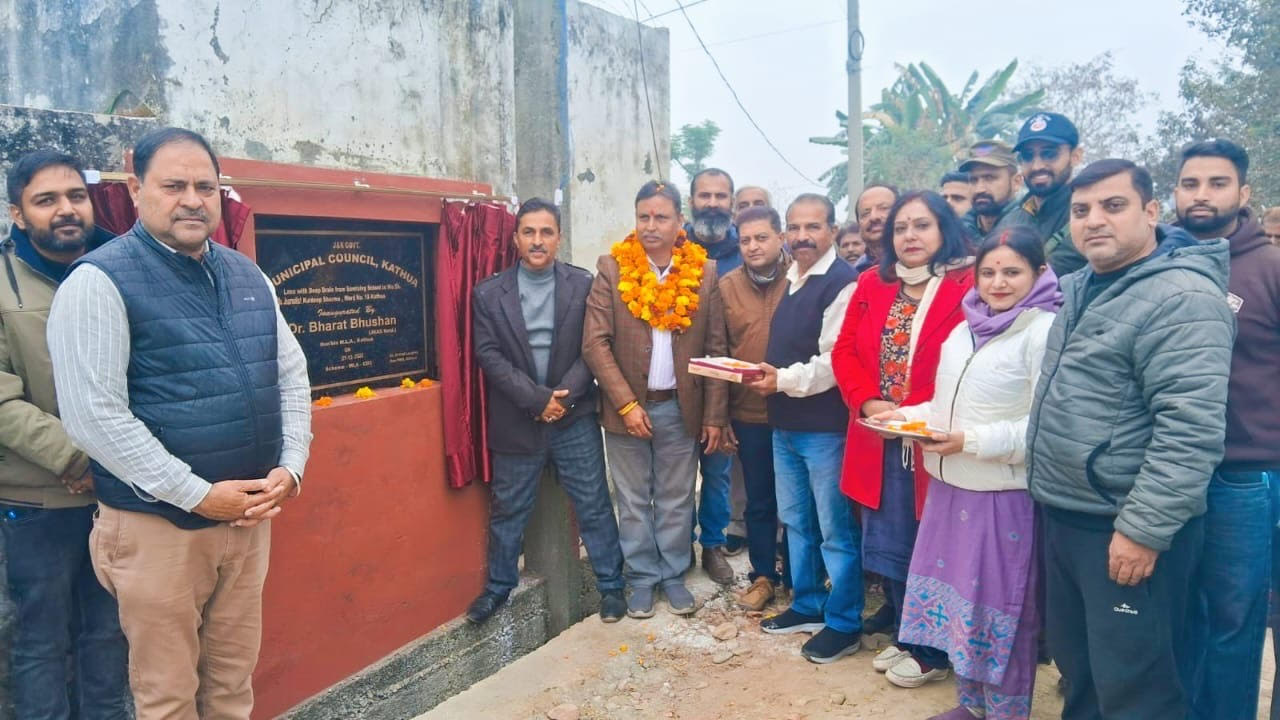 MLA listens to public grievances in Jagatpur-Maha, inaugurates projects in the city