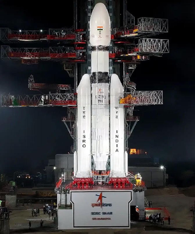 इस संचार उपग्रह की लॉन्चिंग श्रीहरिकोटा सतीश धवन अंतरिक्ष केंद्र की गई. फोटो- इंटरनेट मीडिया इस संचार उपग्रह की लॉन्चिंग श्रीहरिकोटा सतीश धवन अंतरिक्ष केंद्र की गई. फोटो- इंटरनेट मीडिया