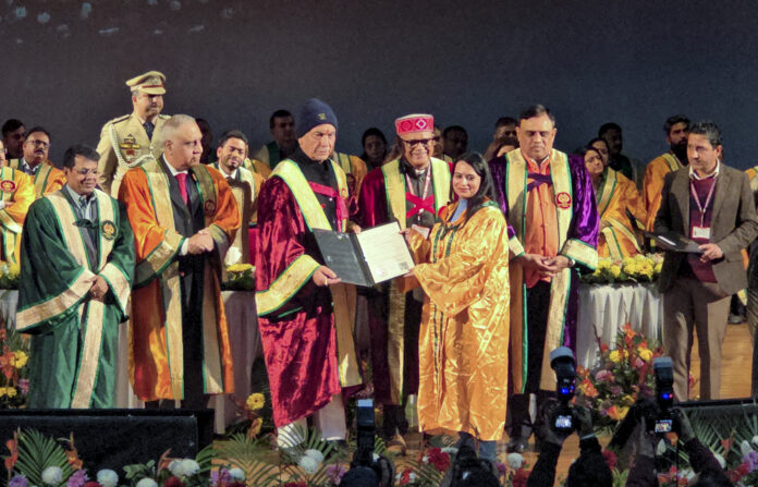 आगामी महाशिवरात्रि के दौरान श्रद्धालु कटरा से शिव खोडी मंदिर तक हेली-सेवा का लाभ उठा सकेंगे-उपराज्यपाल सिन्हा