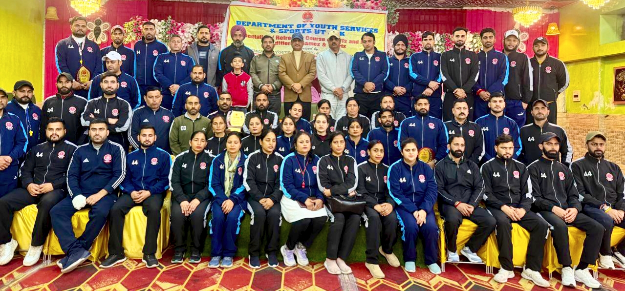 रियासी में रिहबर-ए-खेल और पीईटी के लिए पाँच दिवसीय आवासीय रिफ्रेशर कोर्स संपन्न