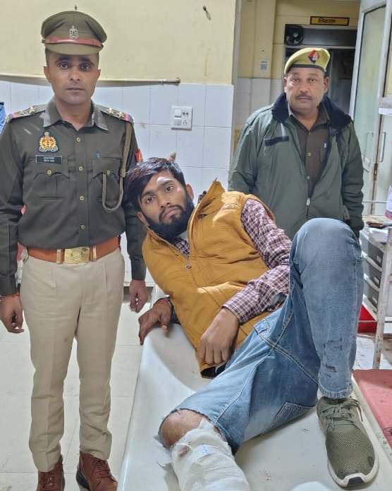 गिरफ़्तार लुटेरा गिरफ़्तार लुटेरा