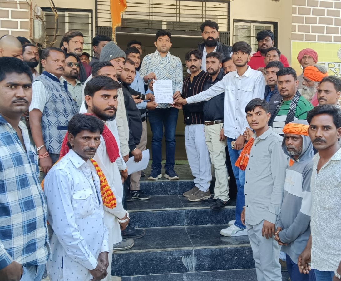 बांग्लादेश में हुई घटना का विरोध बांग्लादेश में हुई घटना का विरोध