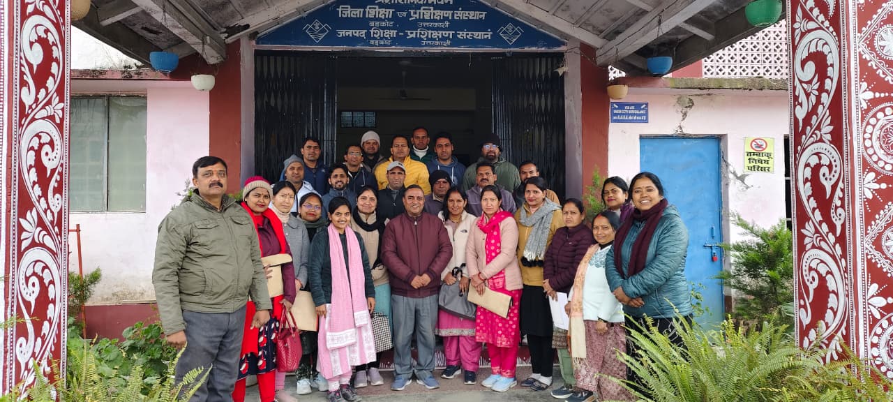 विद्यालयों के बाल सखा प्रभारियों का क्षमता संवर्धन प्रशिक्षण संपन्न विद्यालयों के बाल सखा प्रभारियों का क्षमता संवर्धन प्रशिक्षण संपन्न