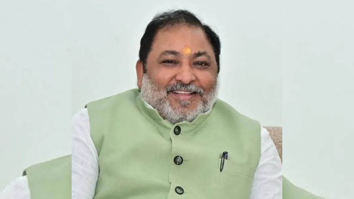 नए साल पर नोएडा को मिलेगी बड़ी सुविधा, डबल डेकर बस से शुरू होगी सार्वजनिक बस सेवा: परिवहन मंत्री नए साल पर नोएडा को मिलेगी बड़ी सुविधा, डबल डेकर बस से शुरू होगी सार्वजनिक बस सेवा: परिवहन मंत्री