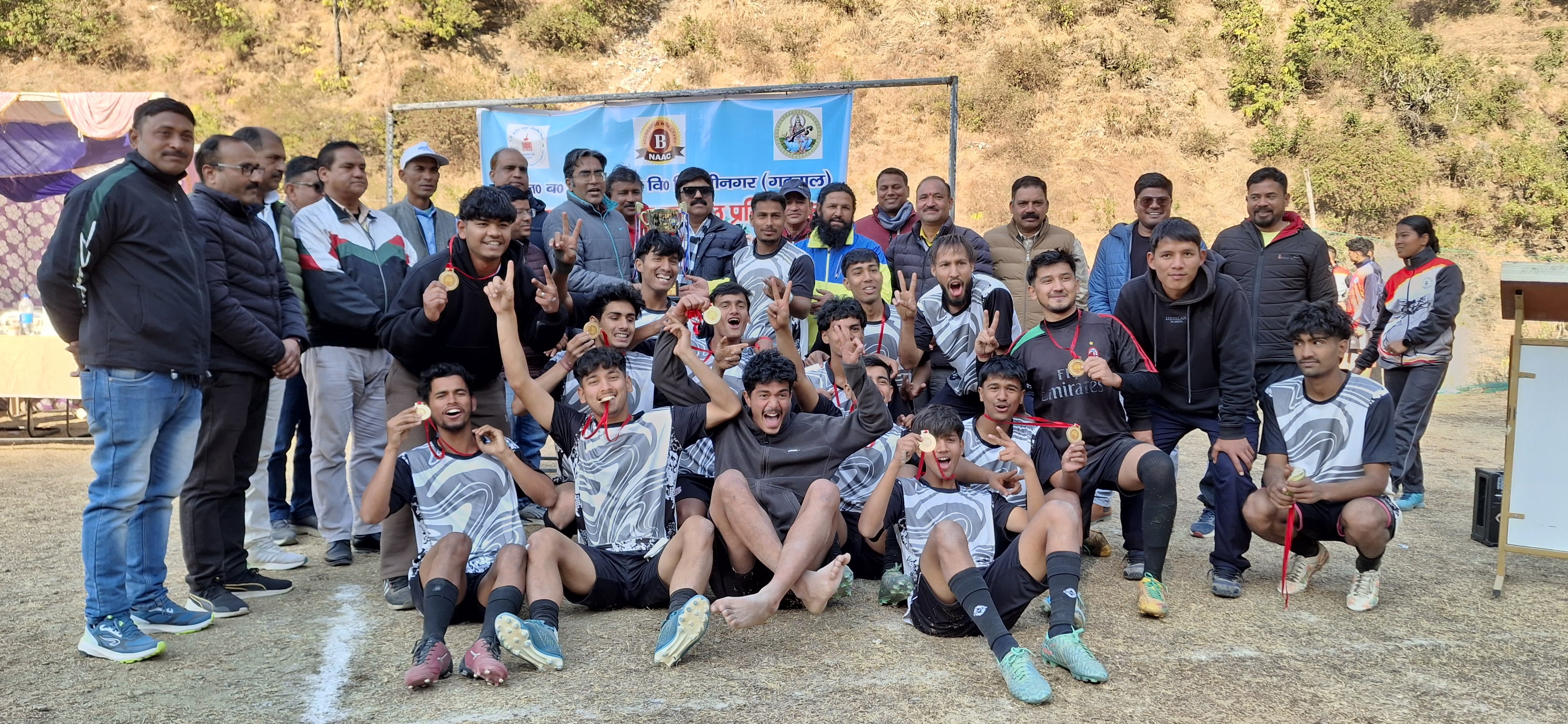डीएबी पीजी कॉलेज देहरादून ने जीता Football  प्रतियोगिता फाइनल मैच