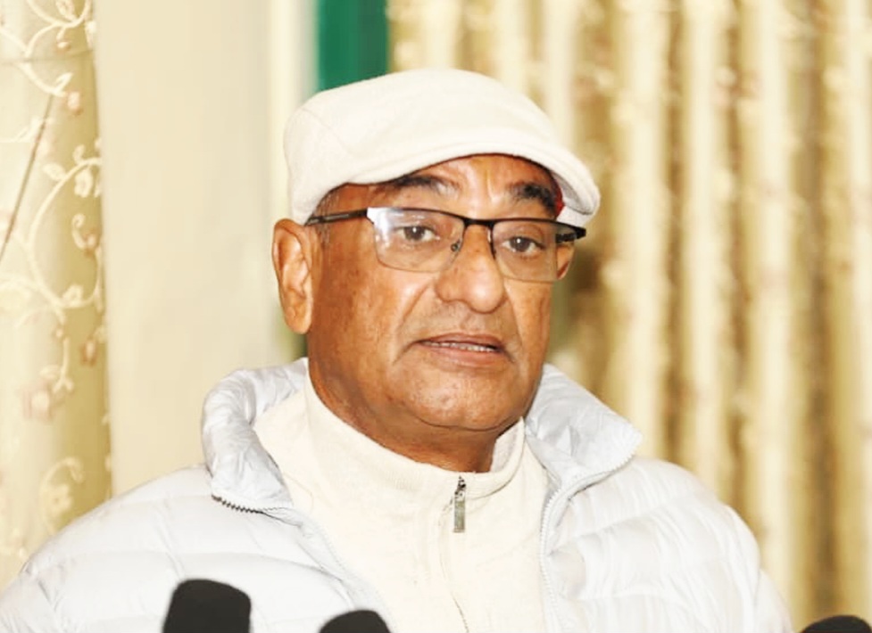 पूर्व गृह मंत्री रमेश लेखक पूर्व गृह मंत्री रमेश लेखक