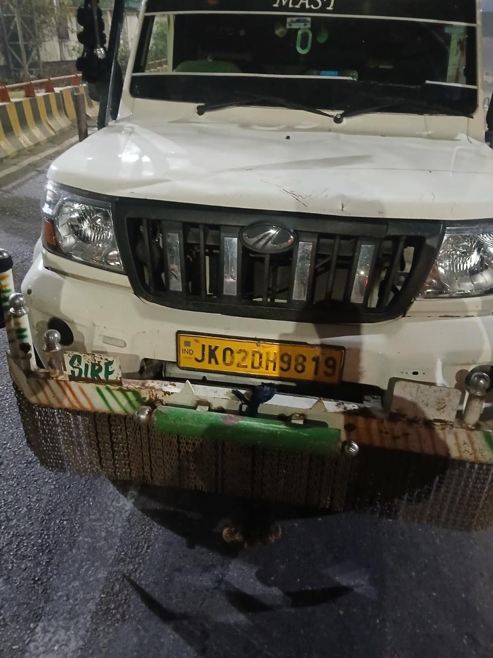 जम्मू में नेहरू मार्केट पुलिस चौकी ने मवेशियों की अवैध ढुलाई में शामिल एक वाहन को रोका