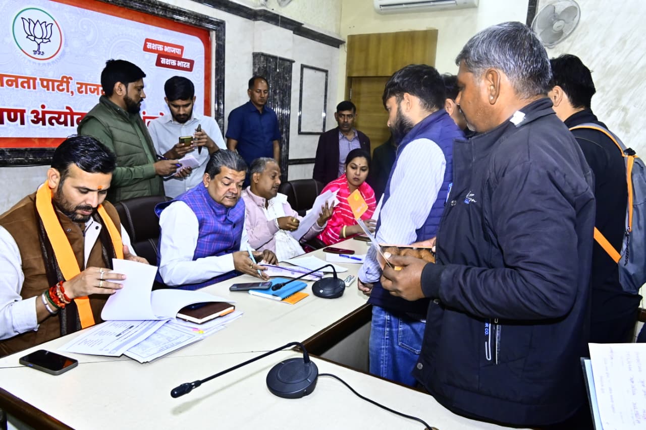 भाजपा कार्यालय में आयोजित कार्यकर्ता सुनवाई से क्षेत्र में विकास कार्यों को मिलेगी गति : सुमित गोदारा भाजपा कार्यालय में आयोजित कार्यकर्ता सुनवाई से क्षेत्र में विकास कार्यों को मिलेगी गति : सुमित गोदारा