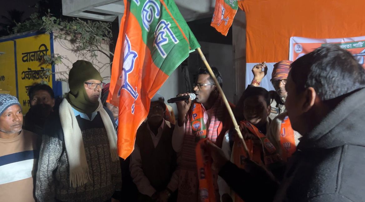 भाजपा में जुड़ते परिवार