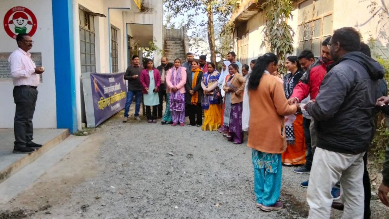 आंगनबाड़ी औचक निरीक्षण