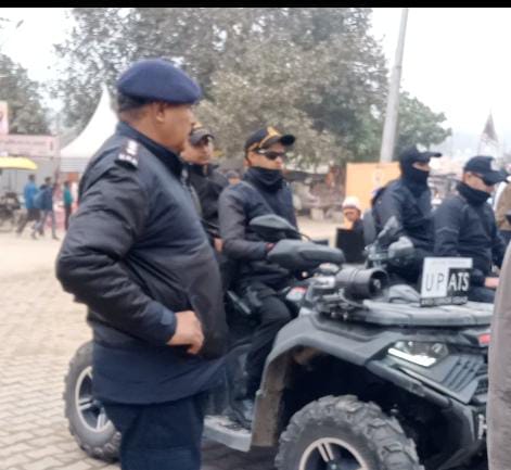 एटीएस के डीवाईएसपी एवं जवानों का छाया चित्र