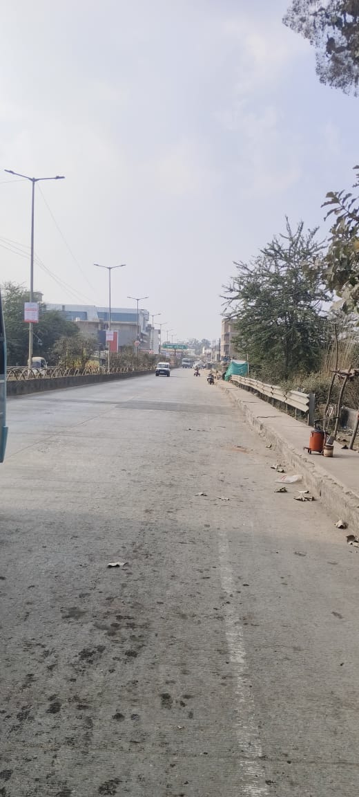 रिंग रोड पर खड़े भारी वाहनों पर कार्रवाई