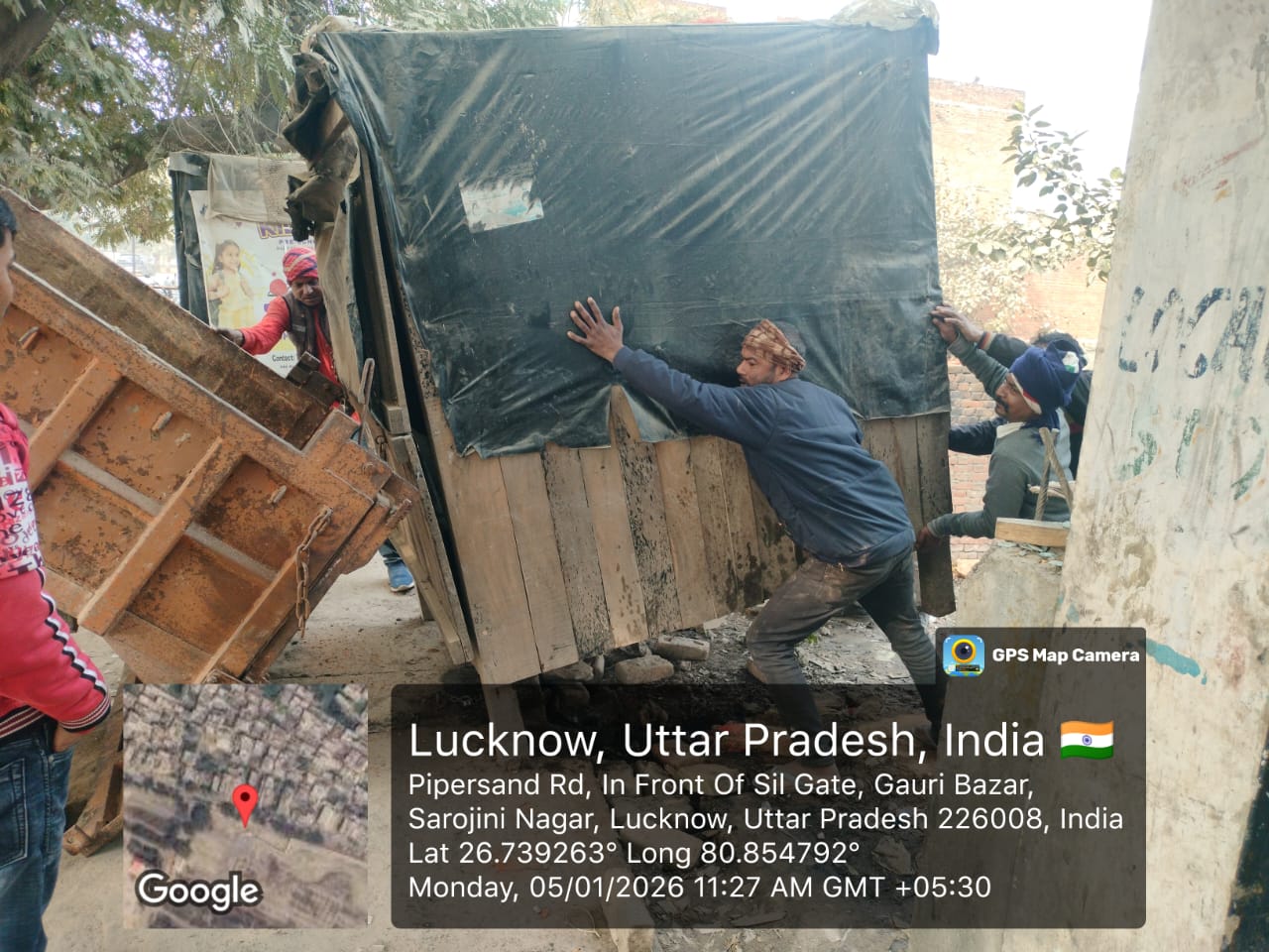 नगर निगम ने दो जोनों में चला सघन अभियान