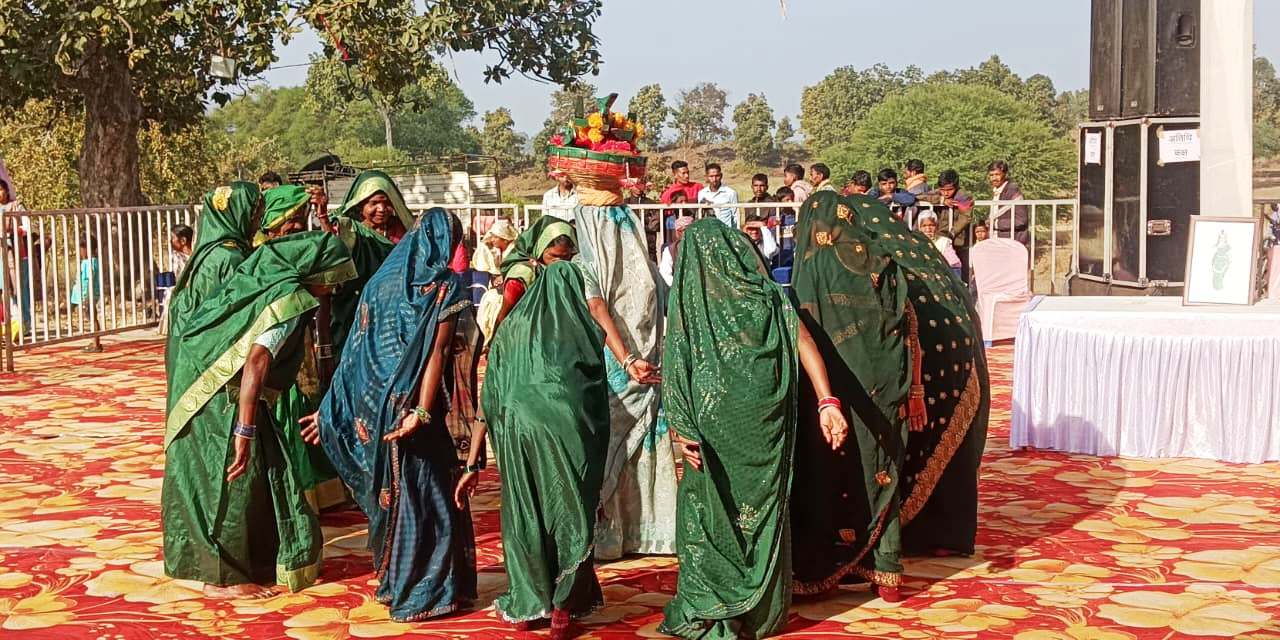 जनजातीय आस्था का तीर्थ आल्हामाड़ा