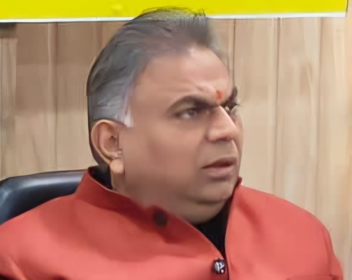 गंगा सभा अध्यक्ष नितिन गौतम