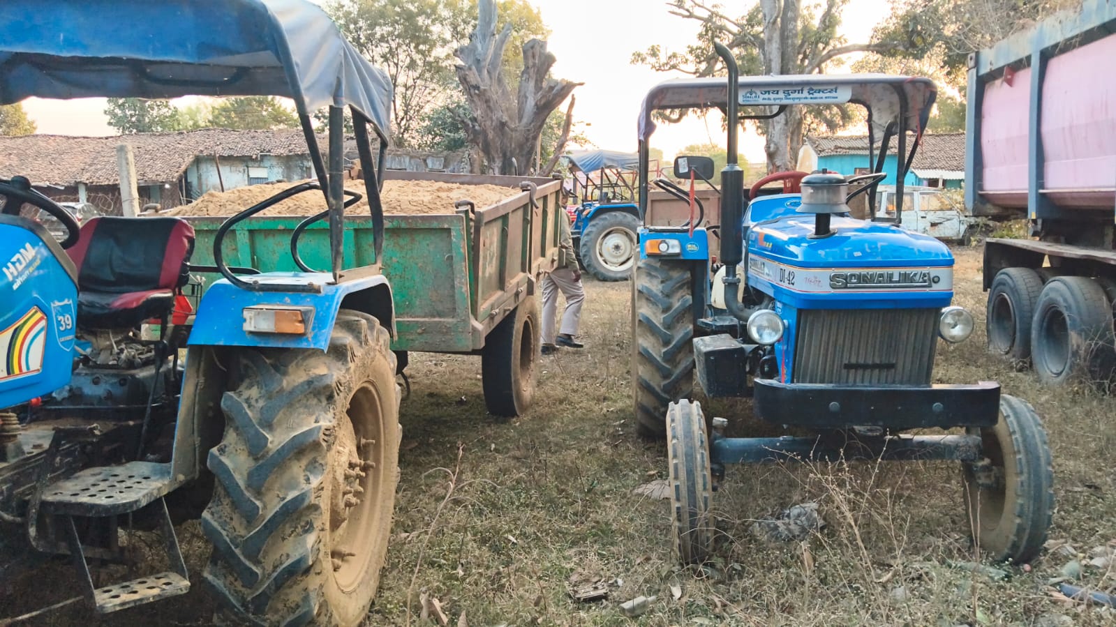 वाहन जब्त