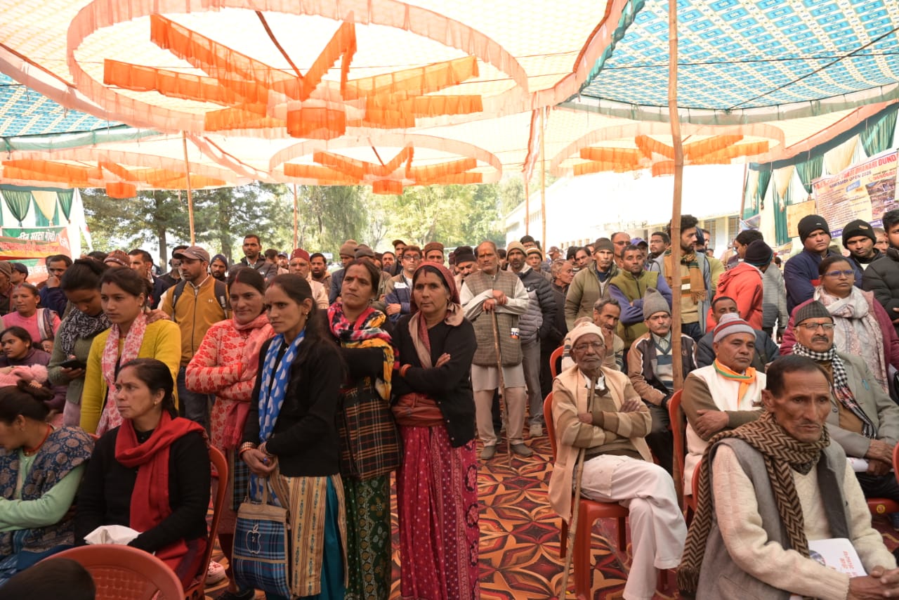 शिविर में जी राम जी योजना का पोस्टर किया लॉन्च