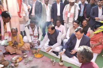 कोरबा : मुख्यमंत्री विष्णु देव साय ने गौरा-गौरी की पूजा कर प्रदेशवासियों के खुशहाली की कामना की