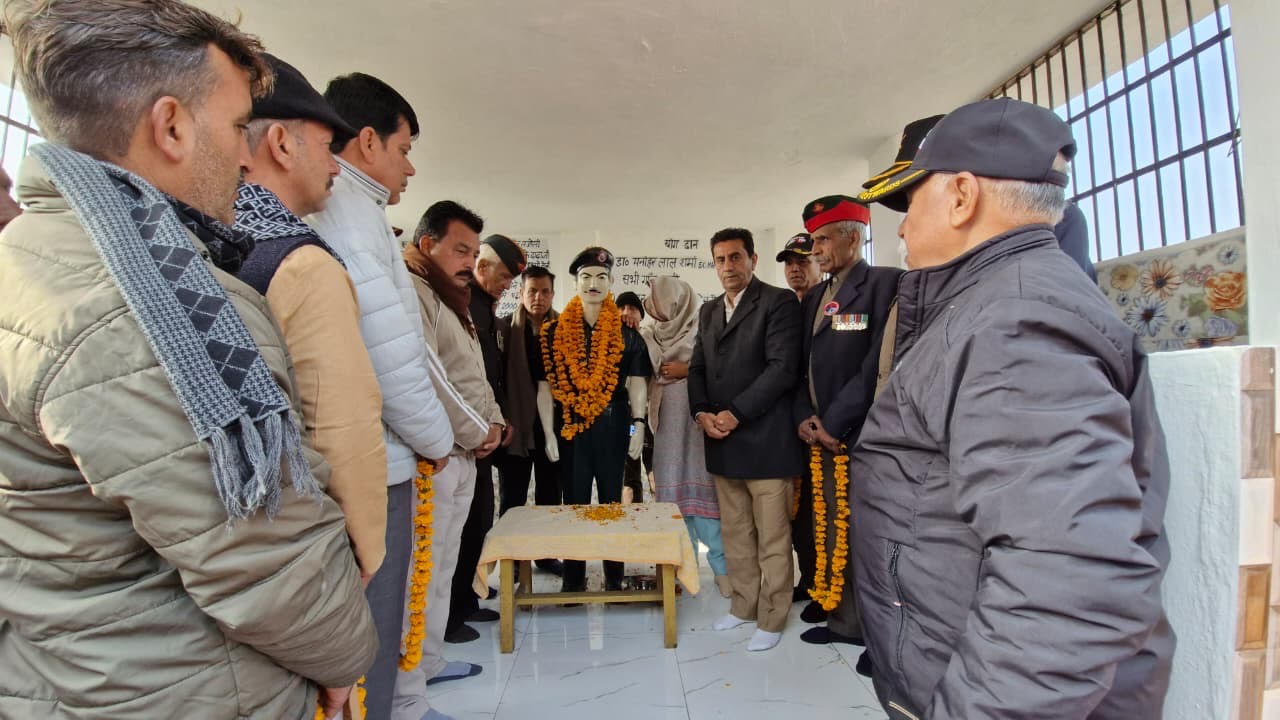 Jasrotia paid tribute to Martyr Mangal Singh, said the country will always be indebted to the martyrs. Jasrotia paid tribute to Martyr Mangal Singh, said the country will always be indebted to the martyrs.