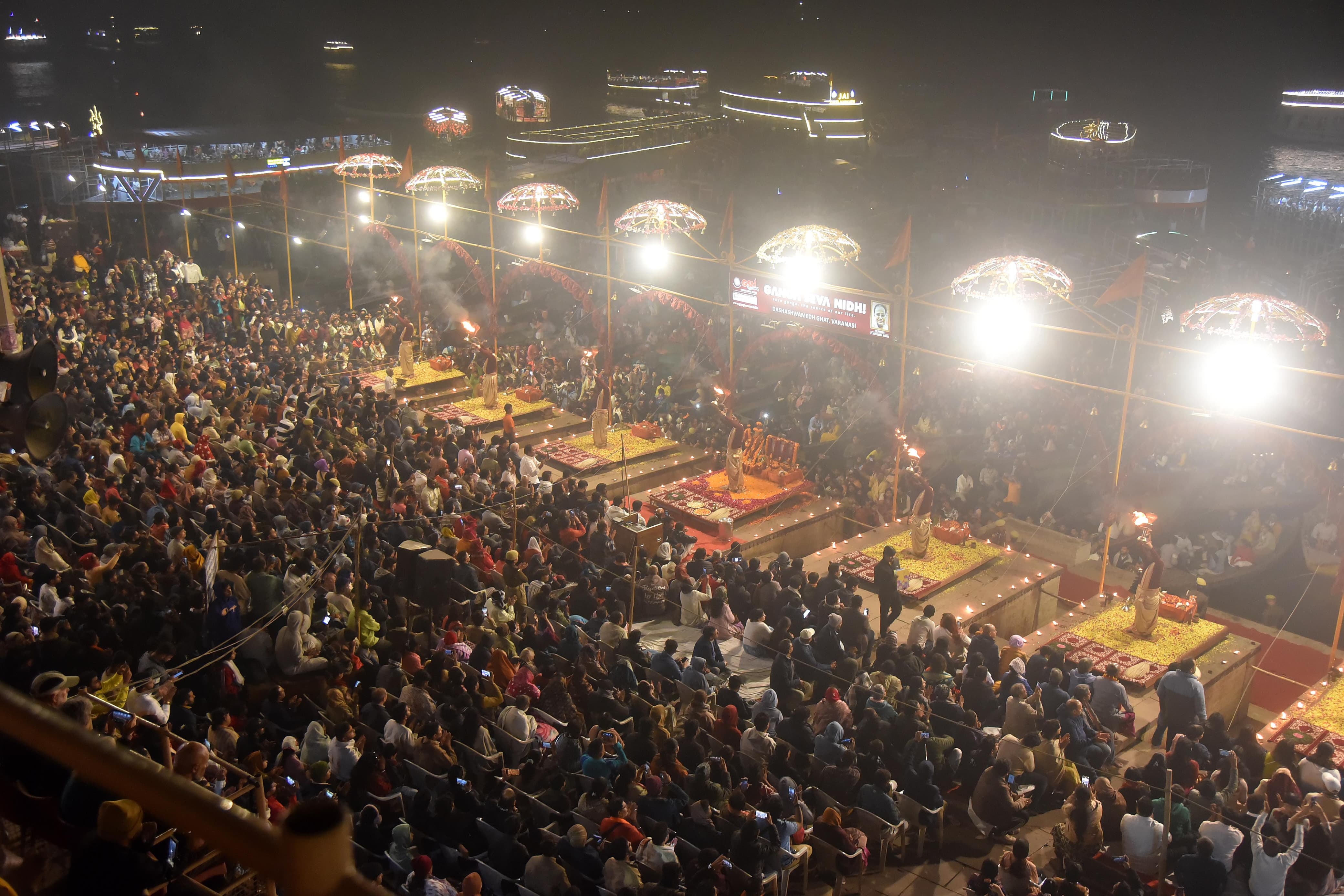 भव्य गंगा आरती