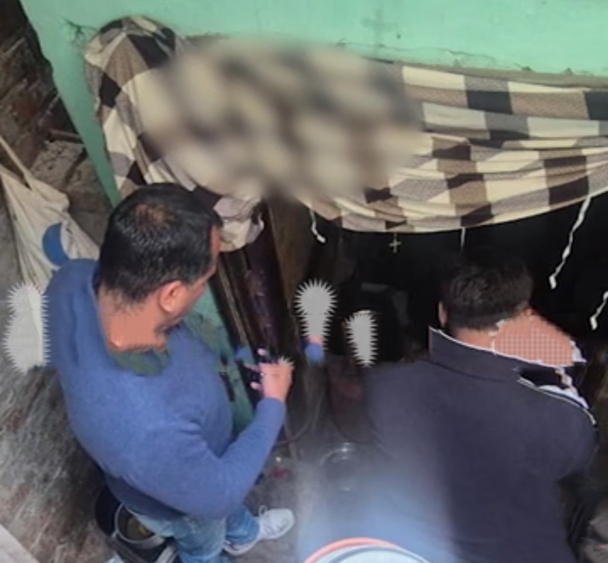 मौके पर जांच करती है एफएसएल की टीम