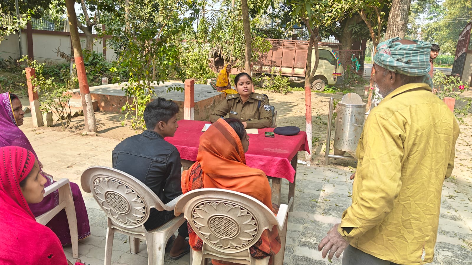 थानों।में जनता दरबार