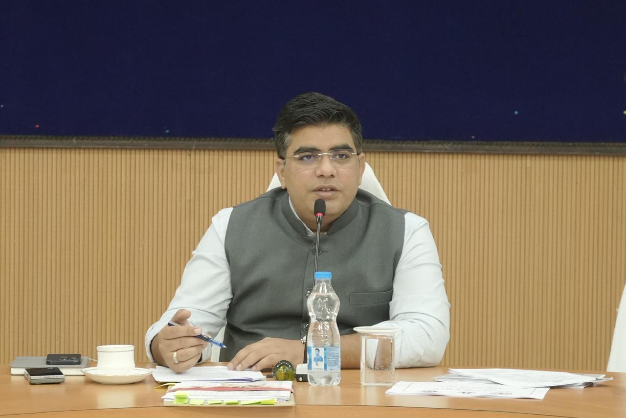 कलेक्टर कुणाल दुदावत