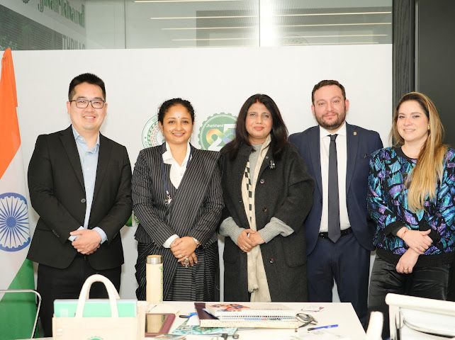 विधायक कल्पना सोरेन सहित अन्य