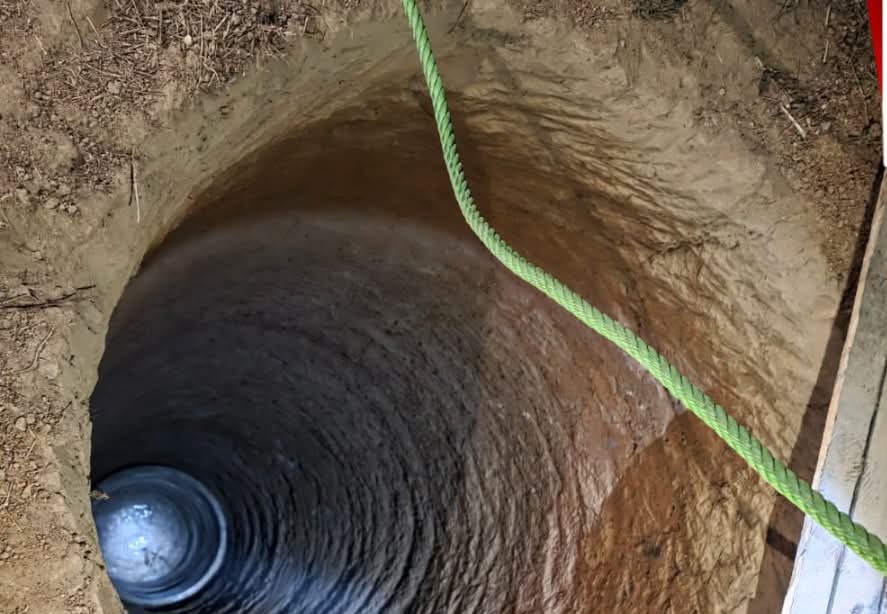 कुआं खोदने के दौरान तीन श्रमिकों की मौत