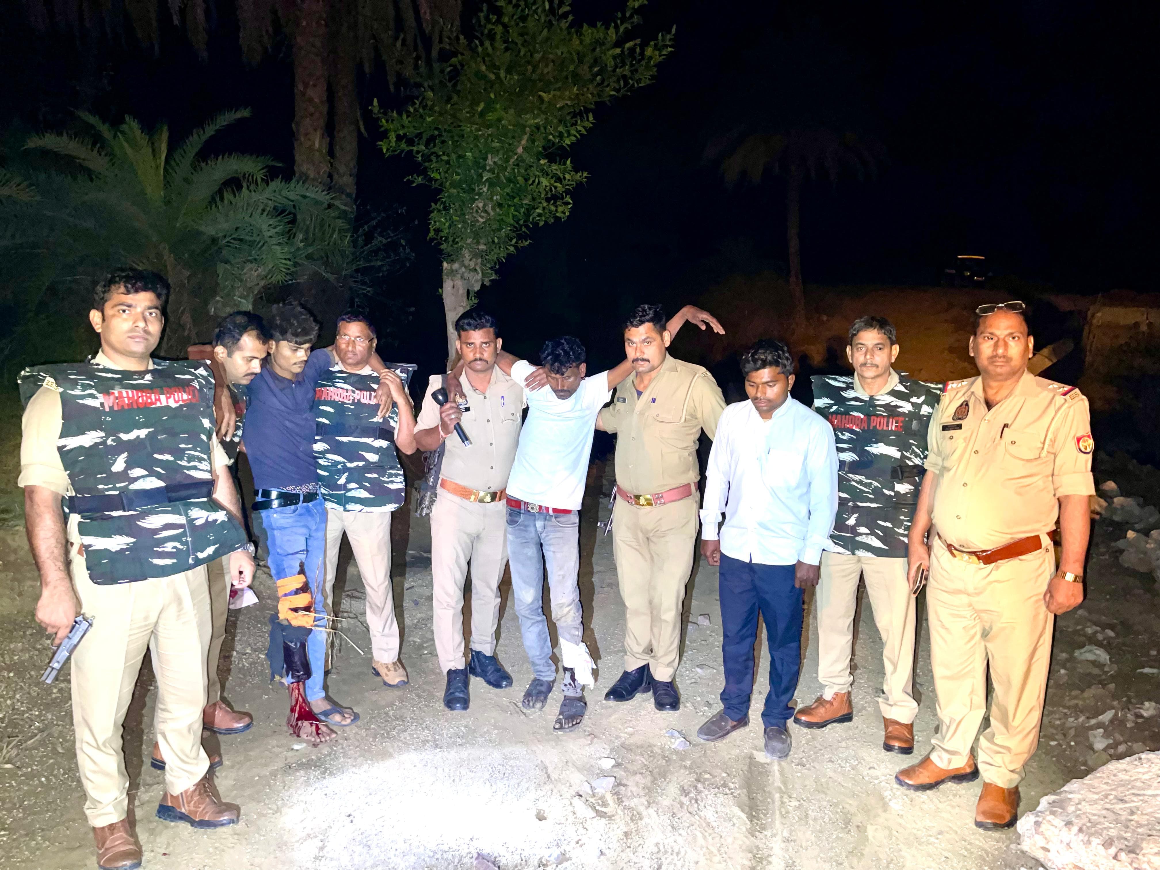 पुलिस मुठभेड़ में गिरफ्तार बदमाश
