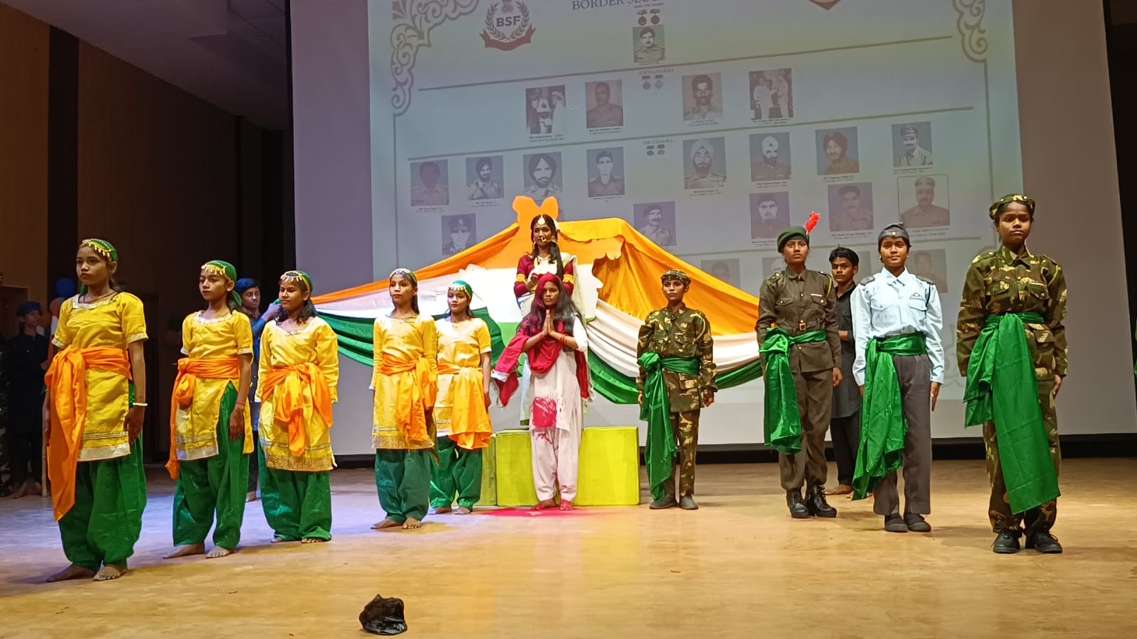 ऑपरेशन सिंदूर के वीर चक्र से सम्मानित सब-इंस्पेक्टर मोहम्मद इम्तियाज को छपरा में दी गई श्रद्धांजलि