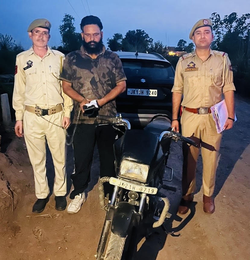 Drug crackdown: Smuggler arrested with drugs, bike seized