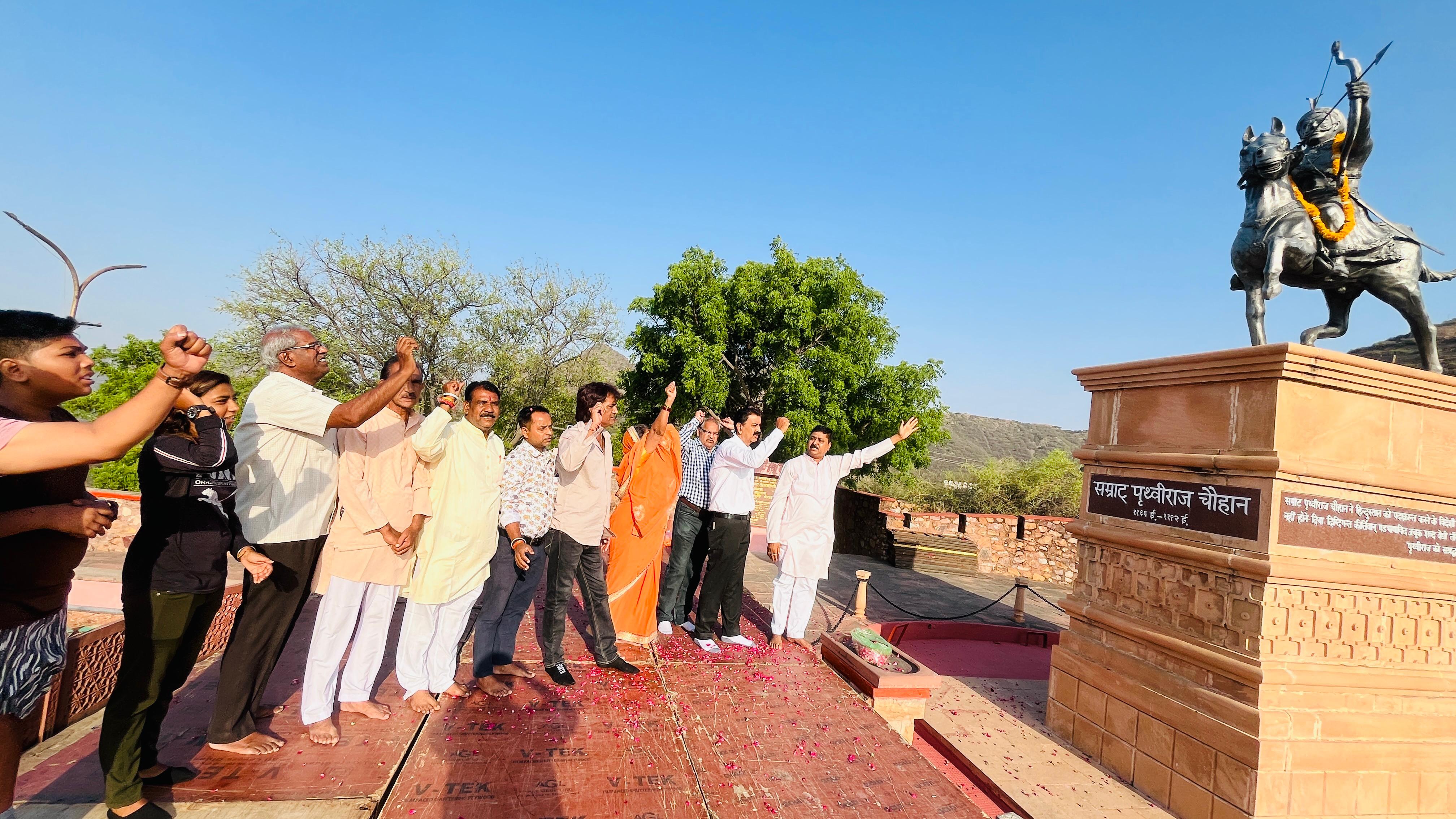 Flag hoisting and floral tribute at Emperor Prithviraj Chauhan Memorial