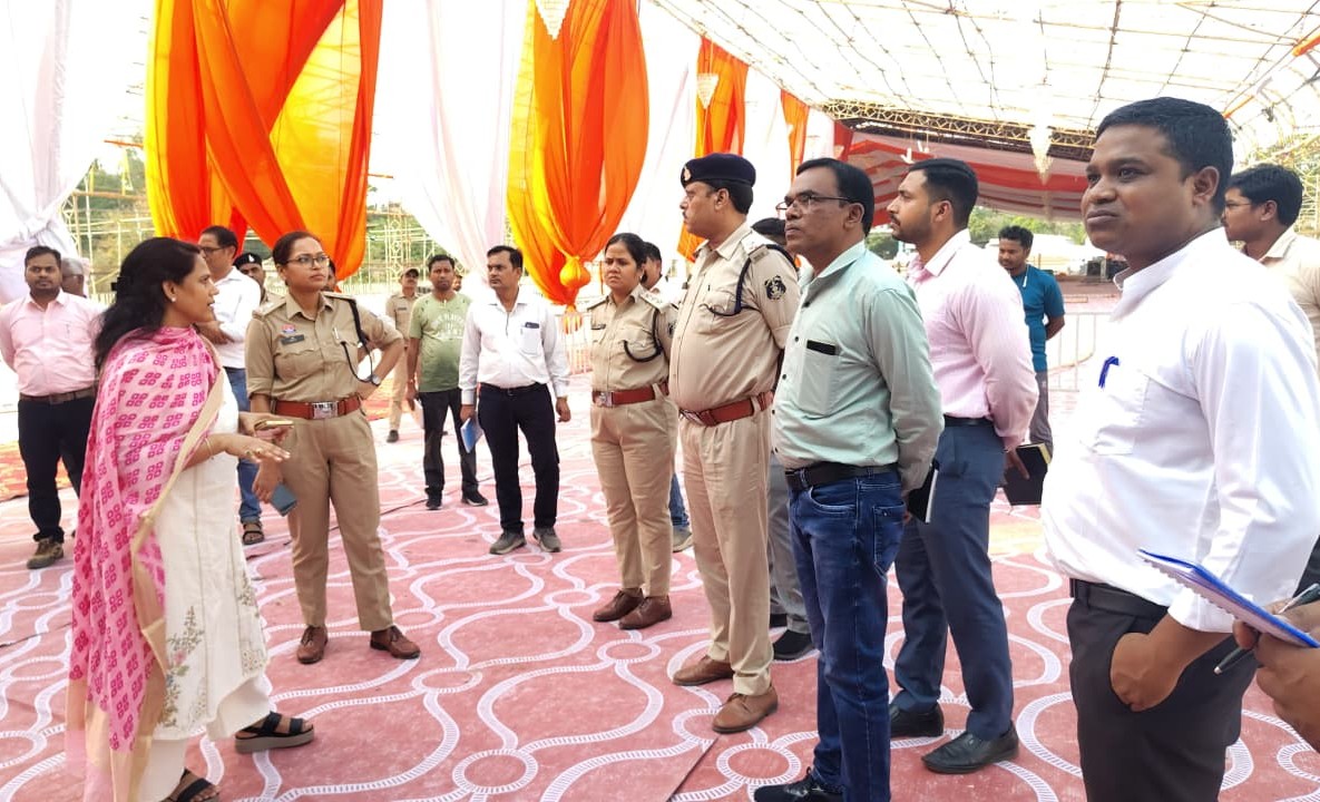 कलेक्टर निरीक्षण
