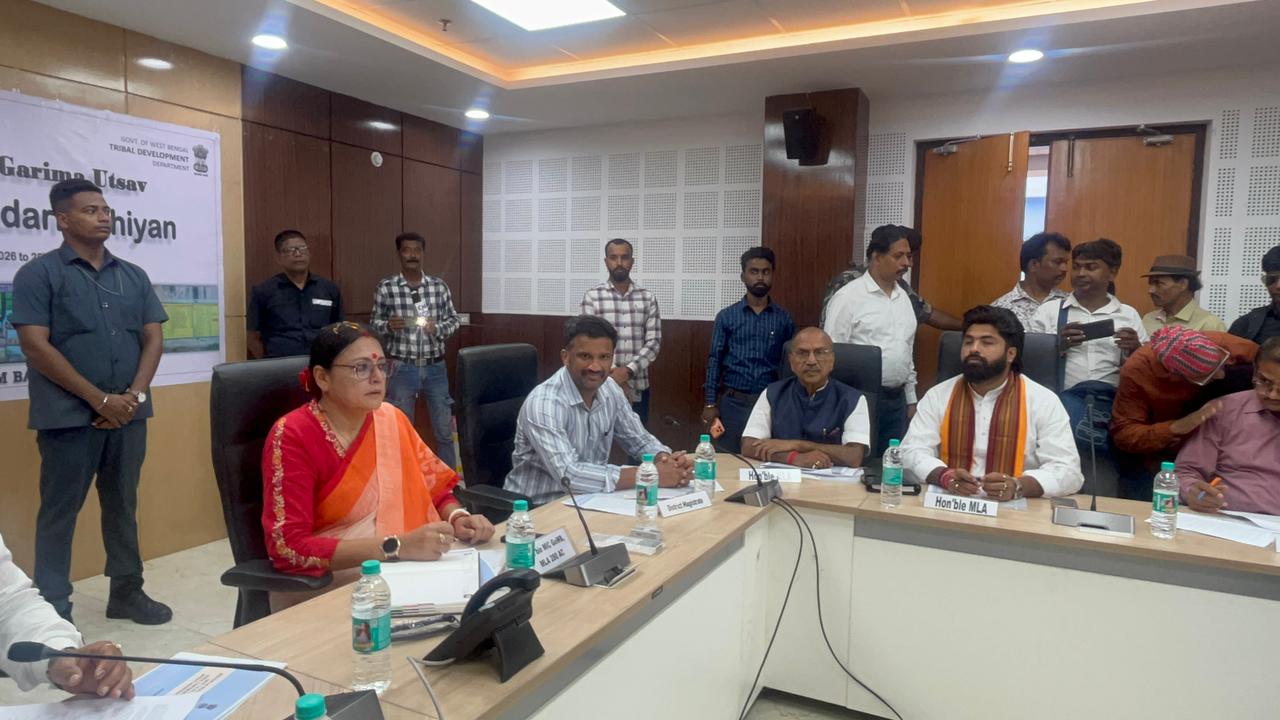बैठक में शामिल विधायक