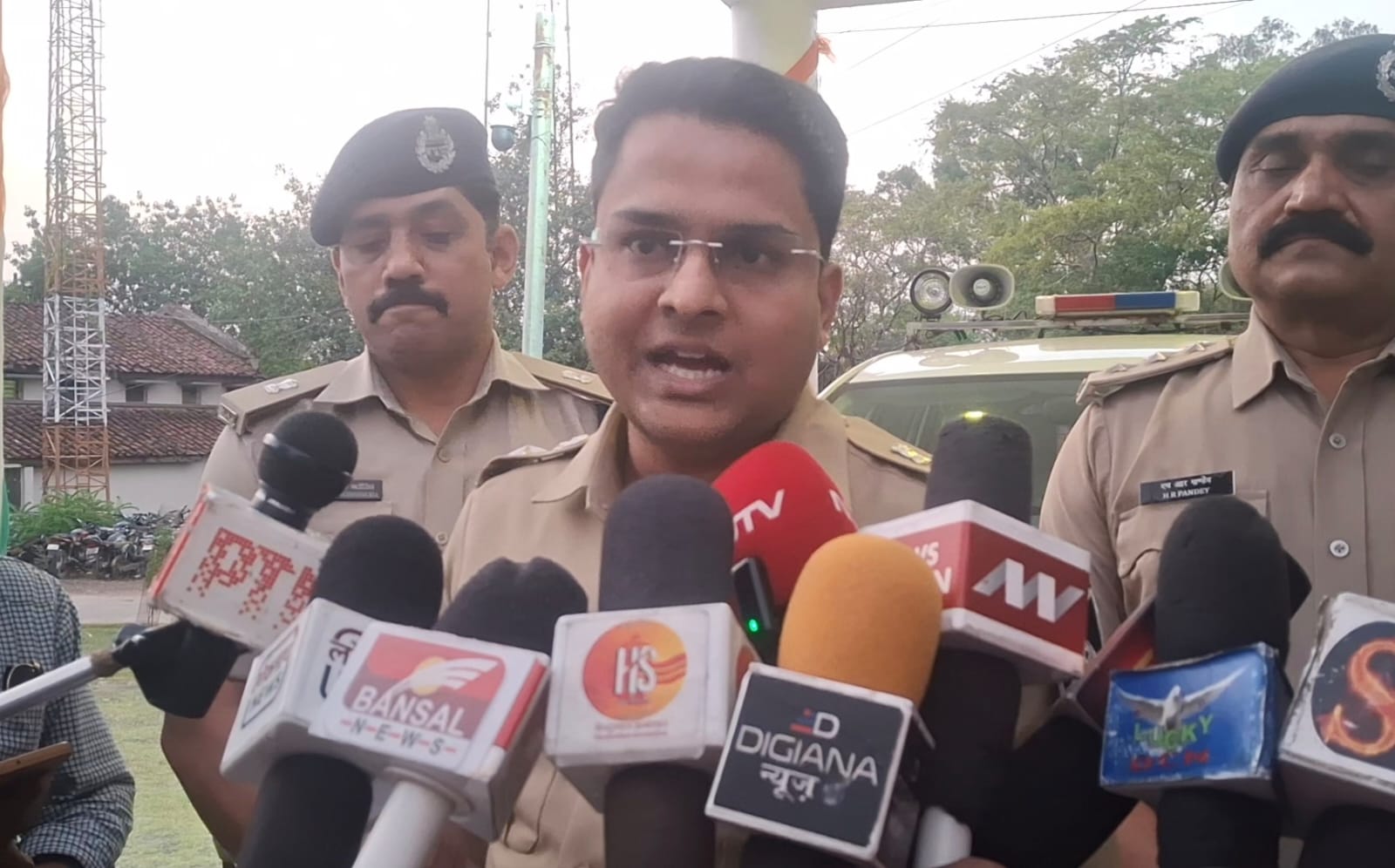 दमोह,:संजीवनी अस्पताल में फर्जी डॉक्टरों का खुलासा: दो गिरफ्तार, एक अभिरक्षा में, बड़े नेटवर्क की जांच शुरू