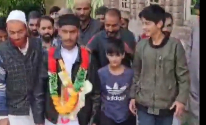 धर्म परिवर्तन करने वाला युवक विशाल