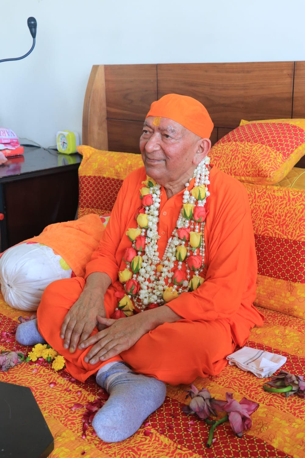 True peace and salvation are attained only by following the path of Vedas - Swami Ram Swarup Ji True peace and salvation are attained only by following the path of Vedas - Swami Ram Swarup Ji