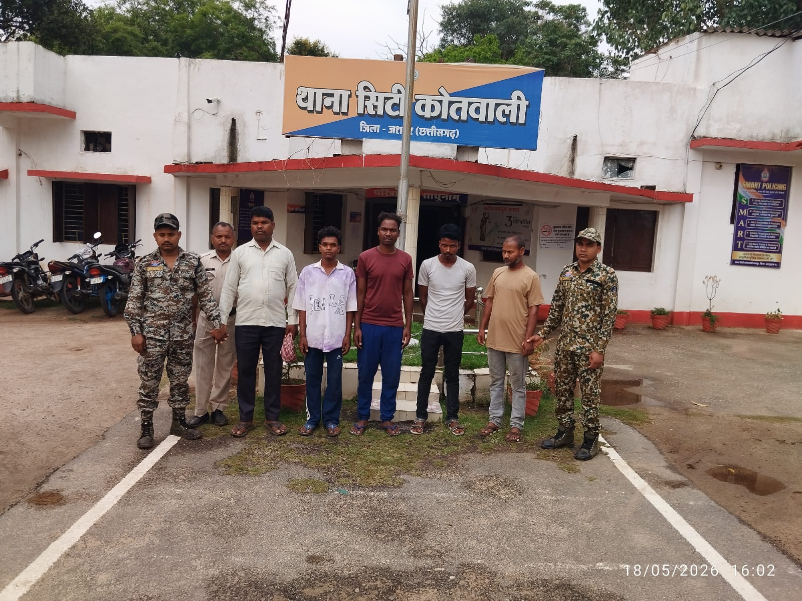 चोरी के आरोपित गिरफ्तार