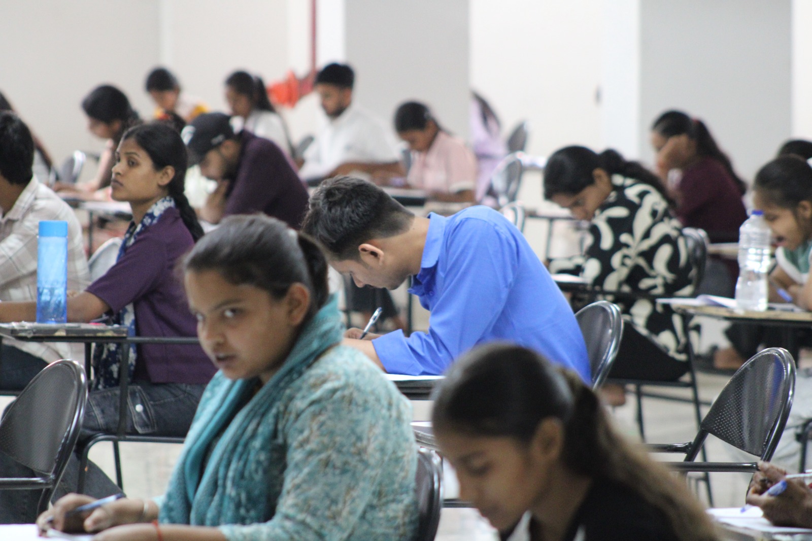 स्नातक, परास्नातक के विभिन्न पाठ्यक्रमों सहित पीएचडी की हुई प्रवेश परीक्षा* स्नातक, परास्नातक के विभिन्न पाठ्यक्रमों सहित पीएचडी की हुई प्रवेश परीक्षा*