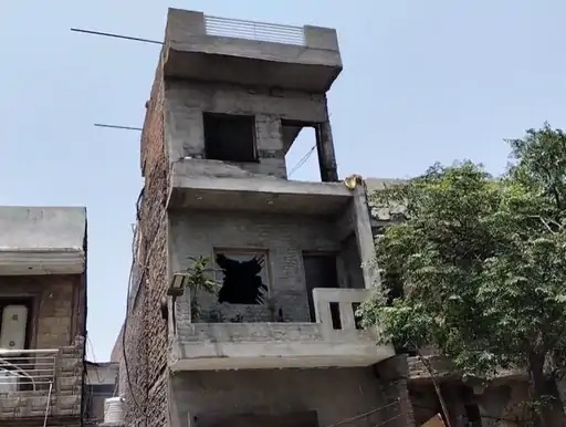 अमृतसर में पटाखा फैक्टरी जहां धमाका हुआ